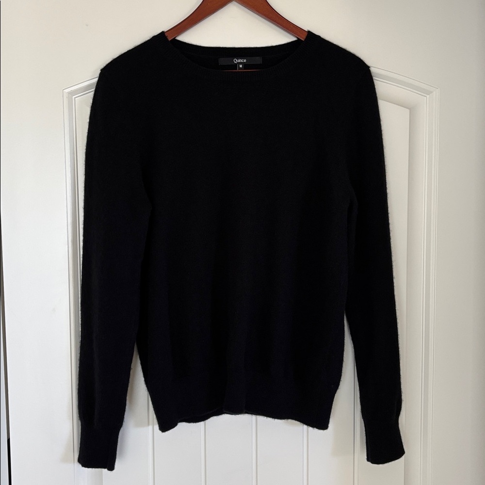 Quince Black Cashmere Crew Neck Sweater